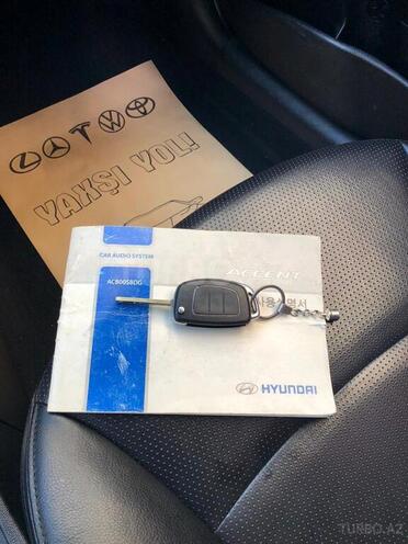 Hyundai Accent 2016, 159,000 km - 1.6 l - Bakı