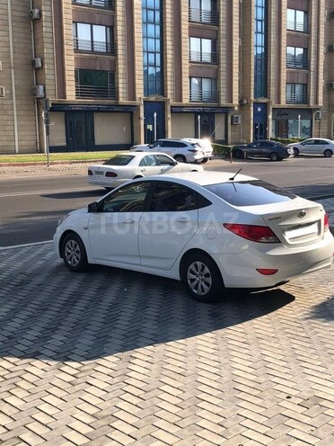 Hyundai Accent 2016, 159,000 km - 1.6 l - Bakı