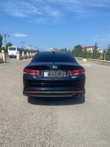 Kia K5-2