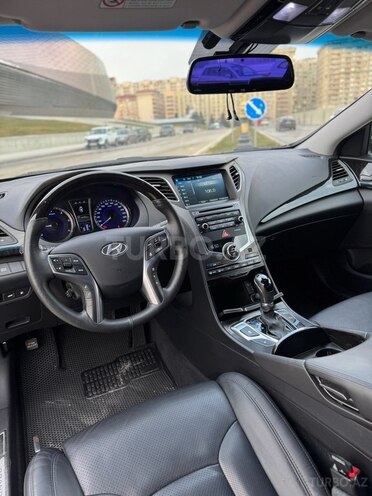 Hyundai Grandeur 2015, 198,000 km - 2.2 l - Bakı