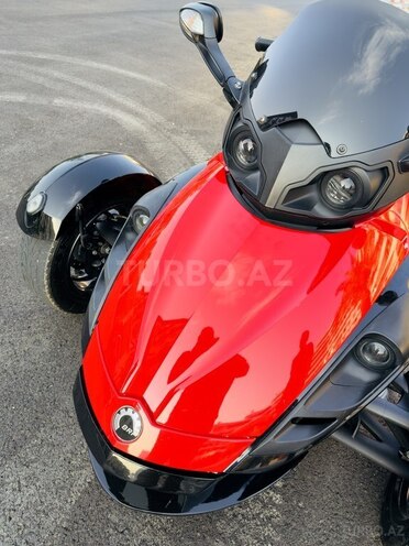 Can-Am Spyder RS-14