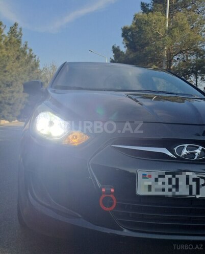 Hyundai Accent 2013, 212,000 km - 1.6 l - Bakı