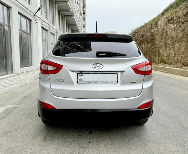 Hyundai ix35 2013, 124,000 km - 2.0 л - Bakı