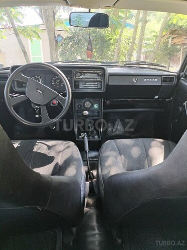 LADA (VAZ) 2107 2007, 52,041 km - 1.6 l - Quba