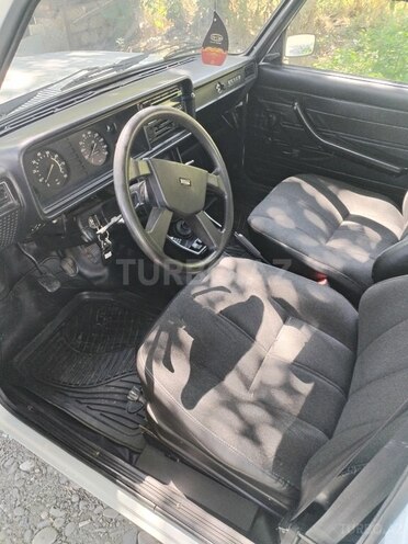 LADA (VAZ) 2107 2007, 52,041 km - 1.6 l - Quba