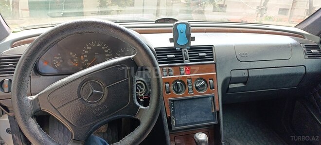 Mercedes C 200 1996, 328,060 km - 2.0 l - Gəncə