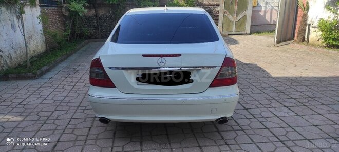 Mercedes E 230 2008, 235,000 km - 2.5 l - Lənkəran