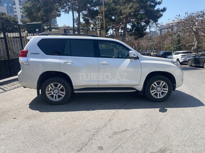 Toyota Land Cruiser Prado 2012, 124,024 km - 4.0 л - Bakı