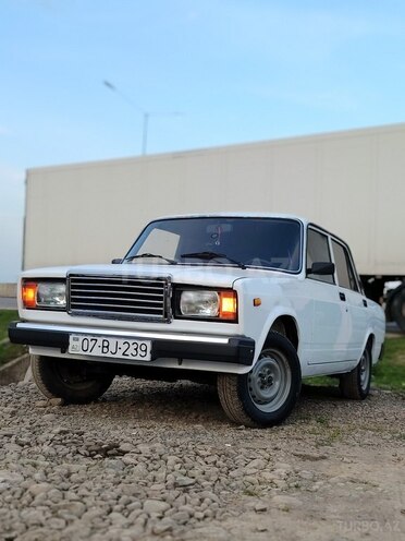 LADA (VAZ) 2107 2005, 24,000 km - 1.6 л - Astara