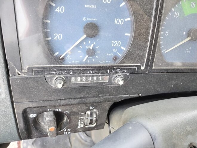 Mercedes Atego 1223 1999, 893,391 km - 6.4 л - Sumqayıt