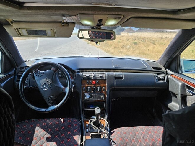 Mercedes E 290 1995, 703,800 km - 2.9 л - Bakı
