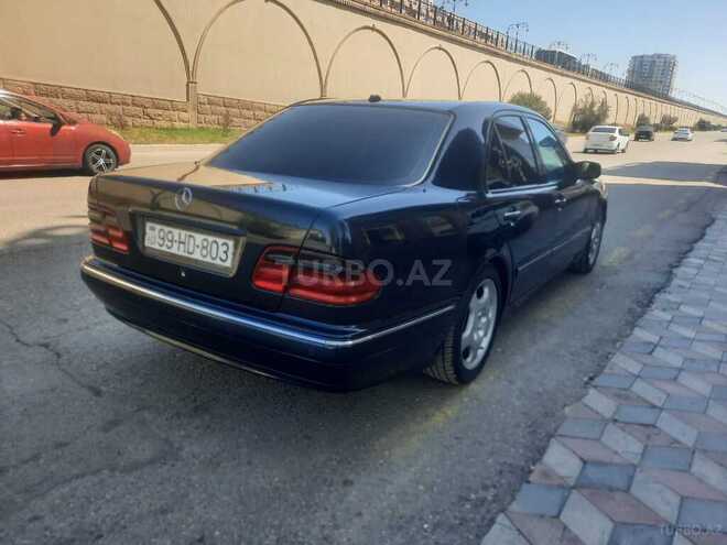 Mercedes E 270 2000, 266,000 km - 2.7 l - Bakı