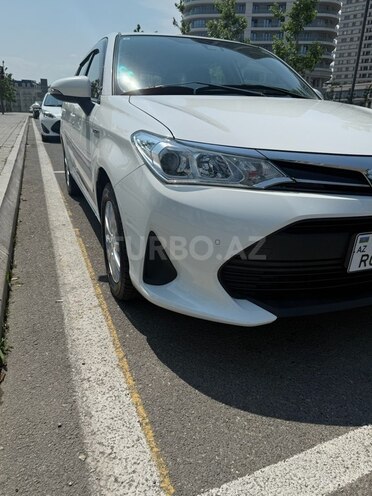 Toyota Corolla Fielder 2019, 61,008 km - 1.5 л - Bakı