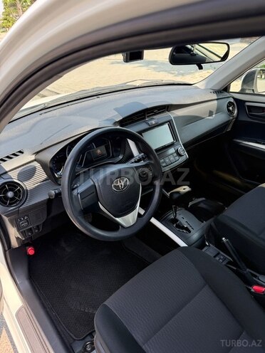 Toyota Corolla Fielder 2019, 61,008 km - 1.5 л - Bakı
