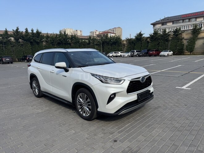 Toyota Highlander-3