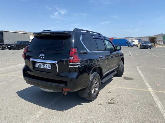 Toyota Land Cruiser Prado 2011, 210,000 km - 2.7 l - Bakı