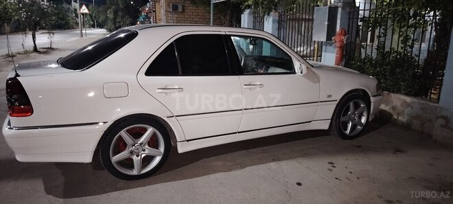Mercedes C 230 1997, 125,470 km - 2.3 л - Sabirabad
