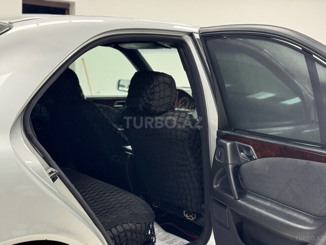 Mercedes E 200-20