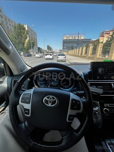 Toyota Land Cruiser 2014, 203,000 km - 4.6 л - Qusar