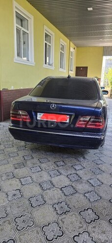 Mercedes E 220 d 2000, 481,500 km - 2.2 l - Bakı