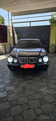 Mercedes E 220 d 2000, 481,500 km - 2.2 l - Bakı