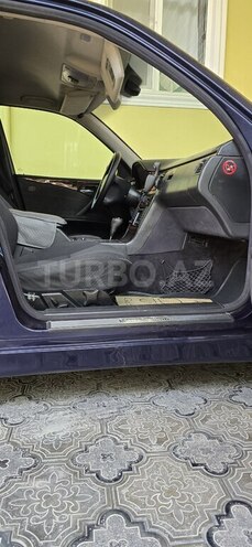 Mercedes E 220 d 2000, 481,500 km - 2.2 l - Bakı