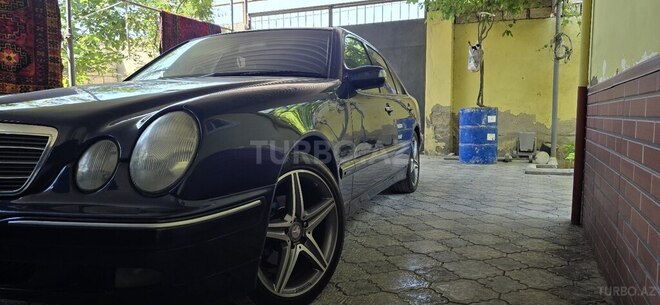 Mercedes E 220 d 2000, 481,500 km - 2.2 l - Bakı