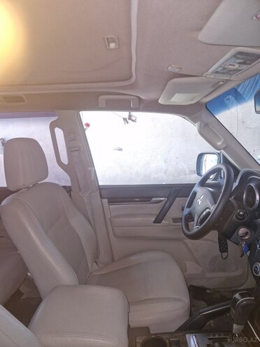 Mitsubishi Pajero 2012, 178,000 km - 3.5 л - Bakı