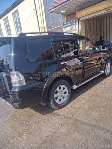 Mitsubishi Pajero 2012, 178,000 km - 3.5 л - Bakı