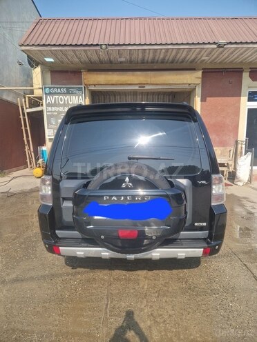 Mitsubishi Pajero 2012, 178,000 km - 3.5 л - Bakı