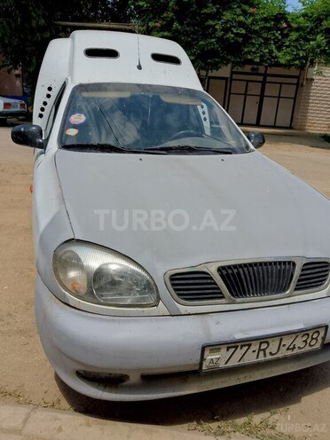 Daewoo Lanos 2011, 251,412 km - 1.5 l - Salyan