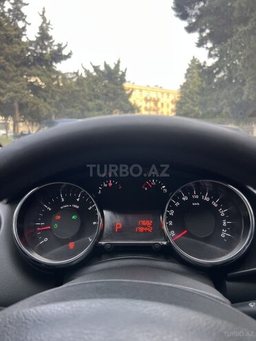 Peugeot 3008 2012, 175,000 km - 1.6 l - Bakı