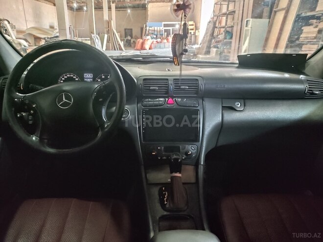 Mercedes C 200 2001, 280,000 km - 2.0 l - Bakı