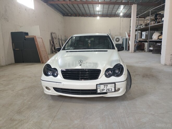 Mercedes C 200 2001, 280,000 km - 2.0 l - Bakı
