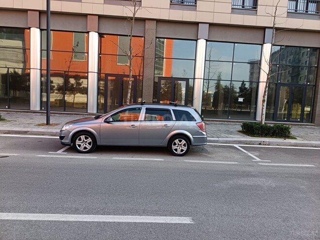 Opel Astra 2009, 255,000 km - 1.4 l - Bakı