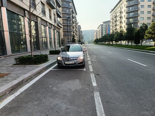 Opel Astra 2009, 255,000 km - 1.4 l - Bakı