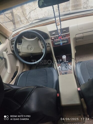 Mercedes C 240 1998, 389,000 km - 2.4 л - Bakı