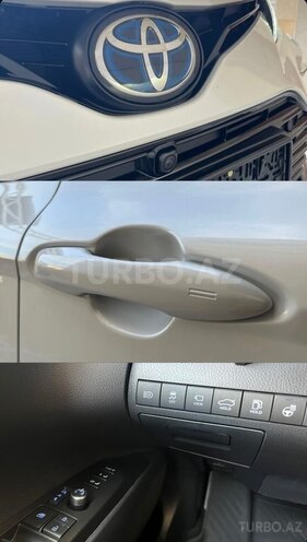 Toyota Camry-16