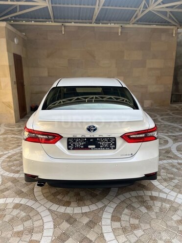 Toyota Camry-7