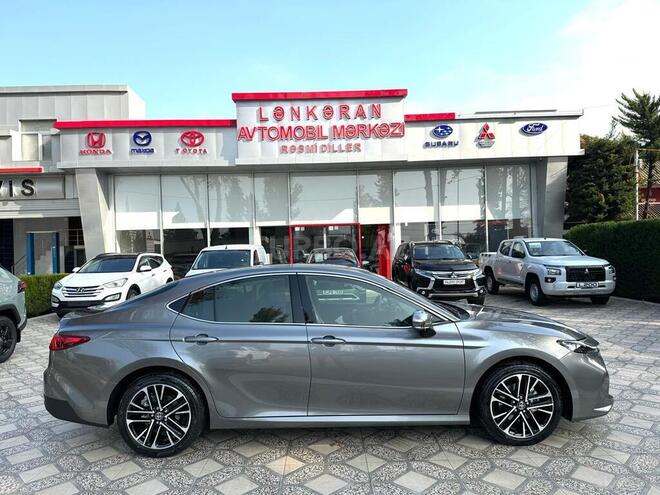 Toyota Camry-8