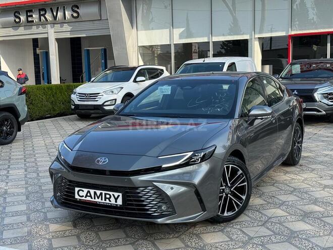 Toyota Camry-5