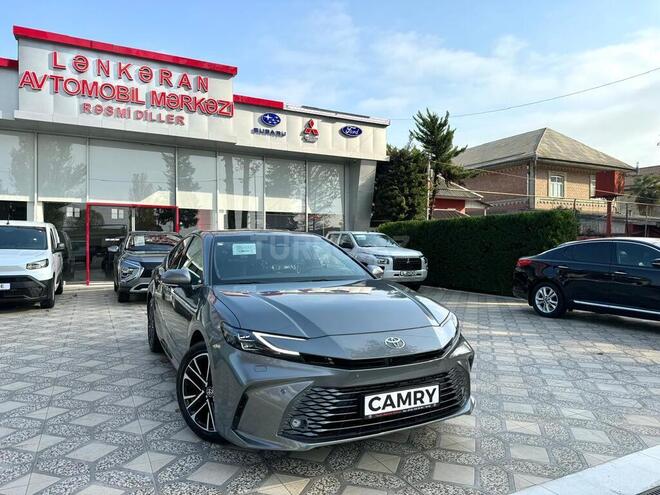 Toyota Camry-3