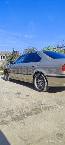 BMW 528 2000, 389,050 km - 2.8 л - Bakı