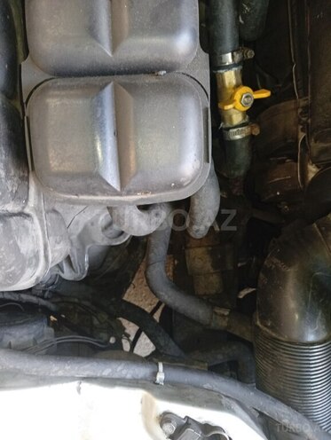 Mercedes E 320 2001, 298,311 km - 3.2 l - Bakı