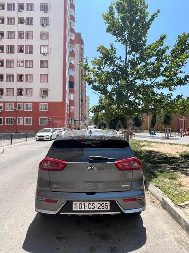 Kia Niro 2017, 136,000 km - 1.6 l - Bakı