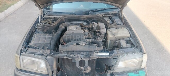 Mercedes C 180 1995, 400,000 km - 1.8 l - Bakı