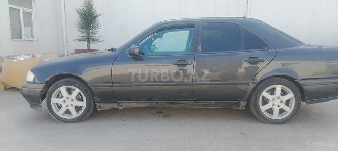 Mercedes C 180 1995, 400,000 km - 1.8 l - Bakı