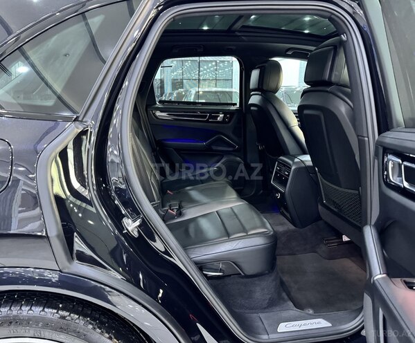 Porsche Cayenne 2019, 44,300 km - 3.0 l - Bakı