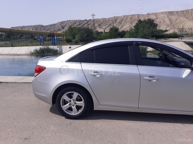 Chevrolet Cruze 2013, 266,000 km - 1.4 l - Mingəçevir