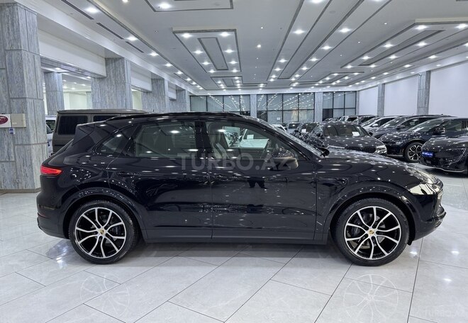 Porsche Cayenne 2019, 44,300 km - 3.0 l - Bakı